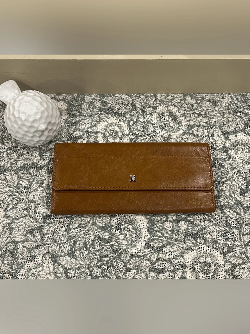 HOBO Women's Tan Leather Wallet